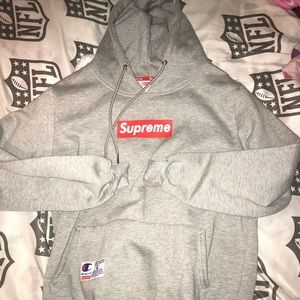 Supreme x Champion Hoodie